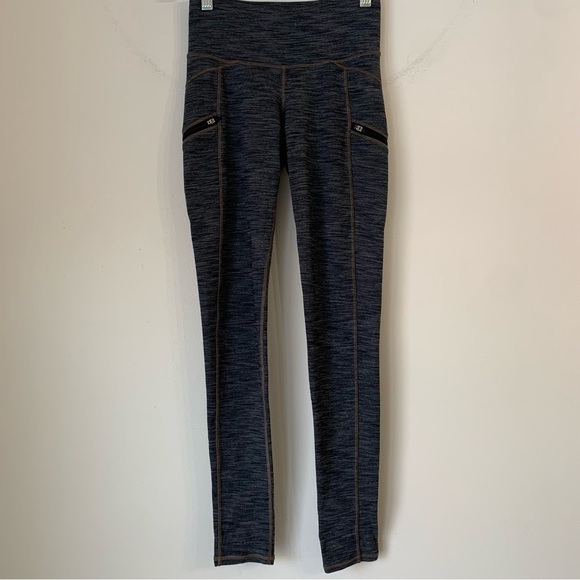 ATHLETA Coolmax Zip Pocket Athletic
Workout Leggings XXS - Picture 4 of 12